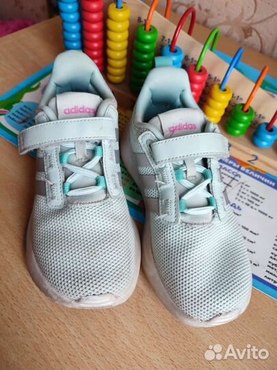 Кроссовки adidas р.30