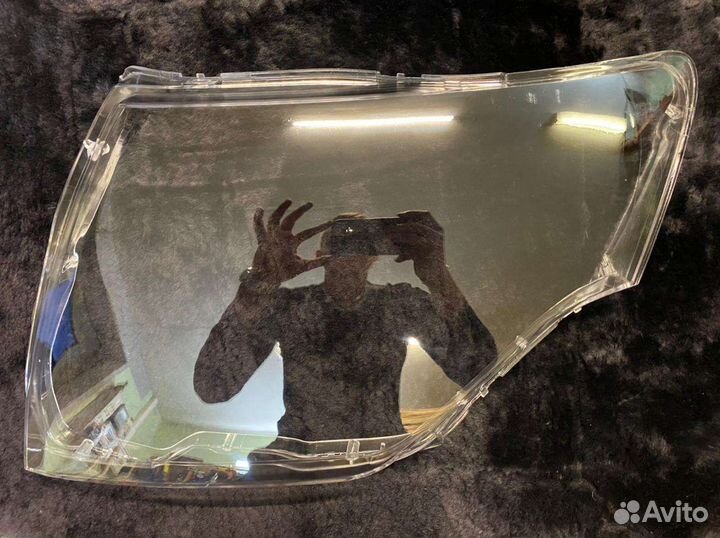 Стекло фары передней Mitsubishi Pajero IV