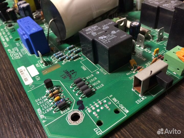 Плата APC 640-8808E REV05