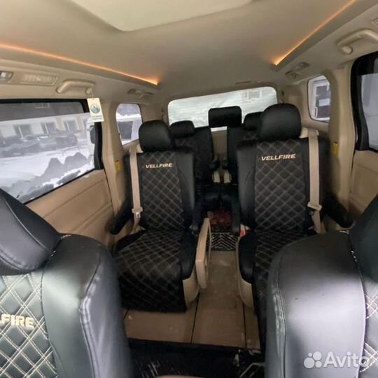 Чехлы Toyota Vellfire