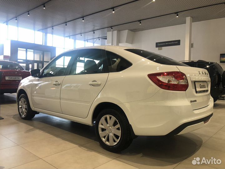 LADA Granta 1.6 МТ, 2023