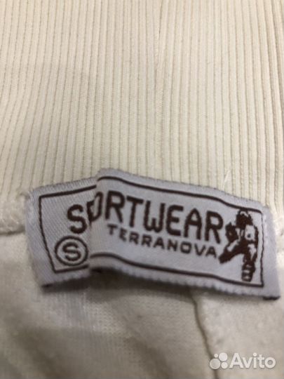 Спортивный костюм