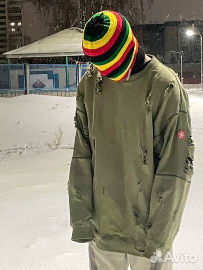 Свитшот cavempt рваный