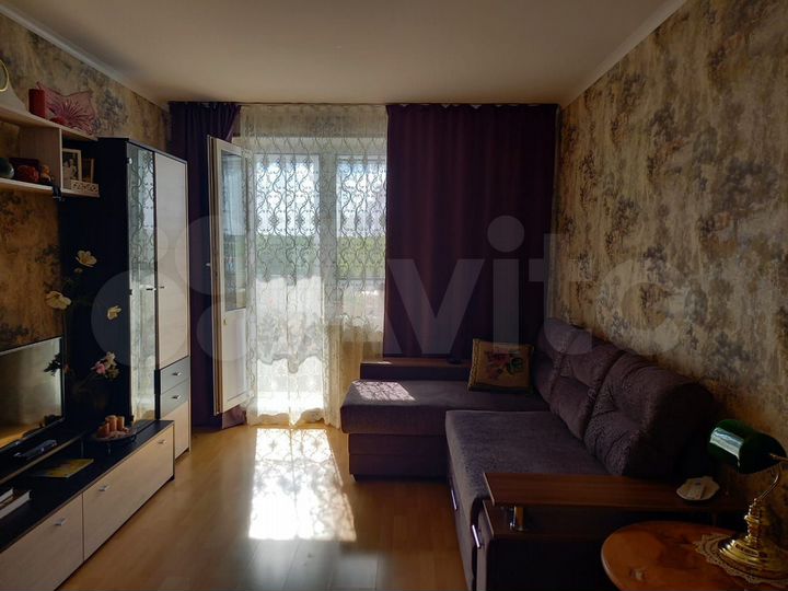 2-к. квартира, 58 м², 3/5 эт.