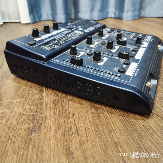 Behringer bca2000