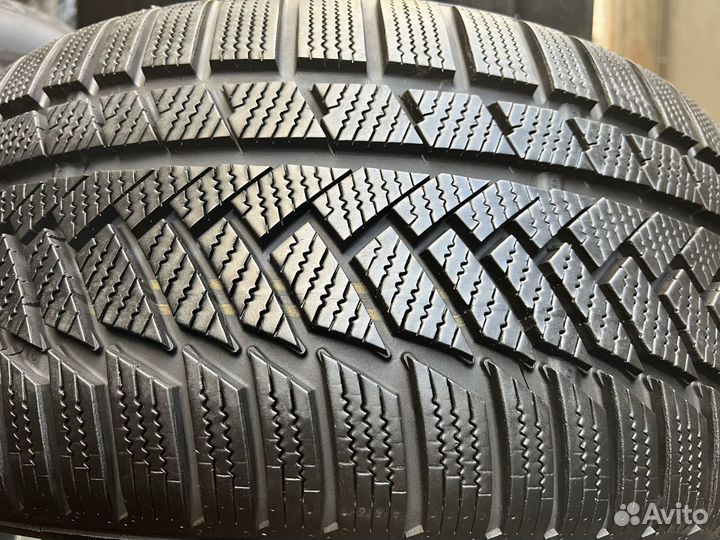Continental ContiWinterContact TS 850 P 245/40 R18