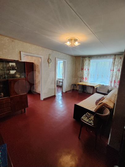 4-к. квартира, 63 м², 2/5 эт.
