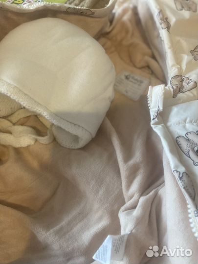 Демисезонный комбинезон 74+шапка