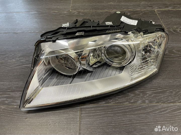 Передняя левая фара Audi A8 S8 W12 Новая