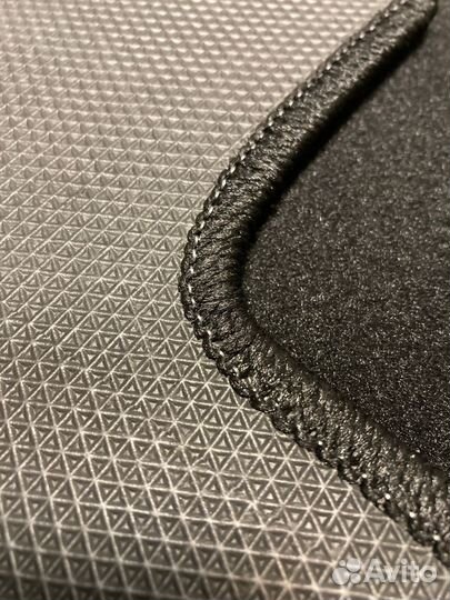 Оригинальные ворсовые ковры Фольксваген Туарег 3