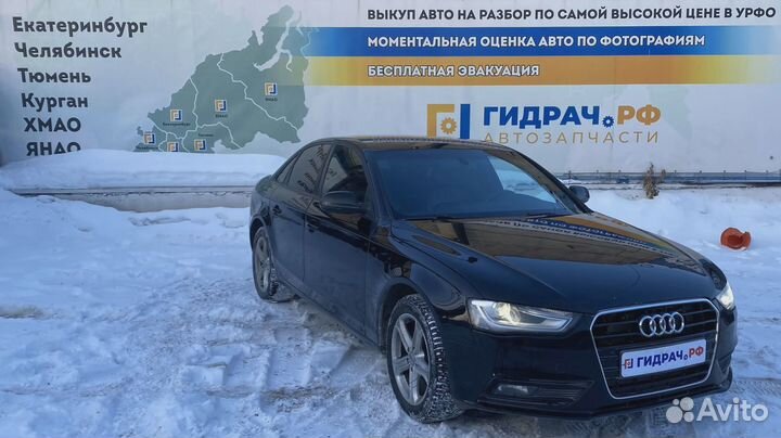 Воздуховод Audi A4 (B8) 8K0129739A