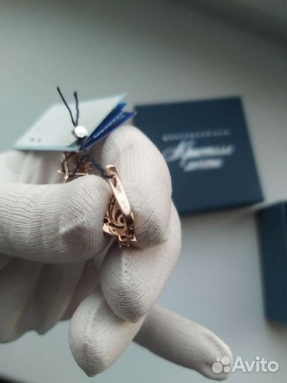 Золотые серьги с бриллиантами и сапфирами новые