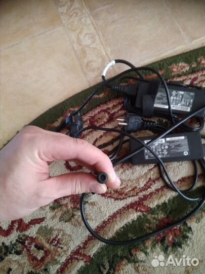 Зарядные устройства Блоки питания для ноутбуков