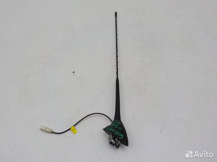 Антенна Citroen C4 2011