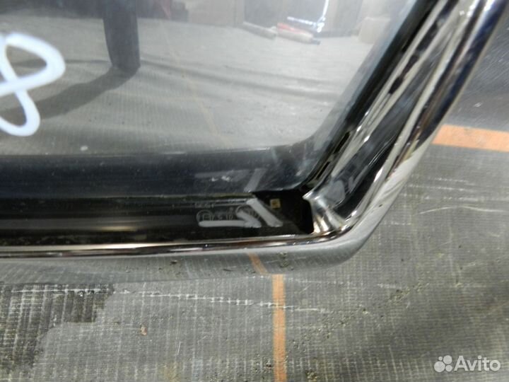 Указатель поворота правый - Cadillac SRX