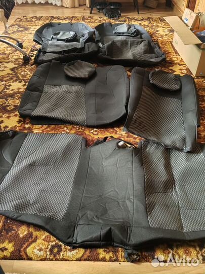 Чехлы на Пежо 308