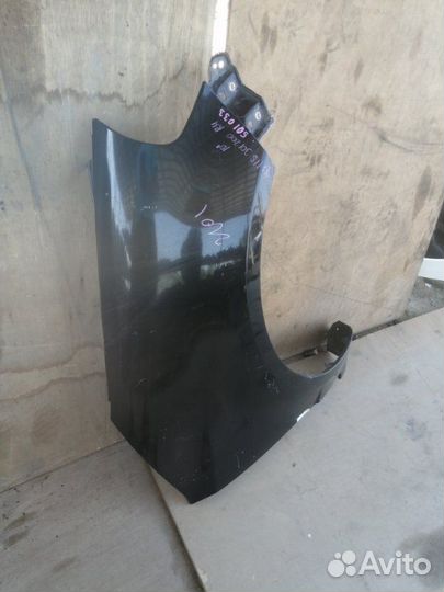 Крыло переднее правое Suzuki Sx4 YA11