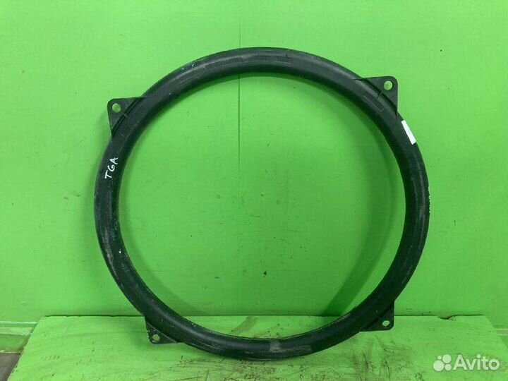 Диффузор радиатора MAN TGA