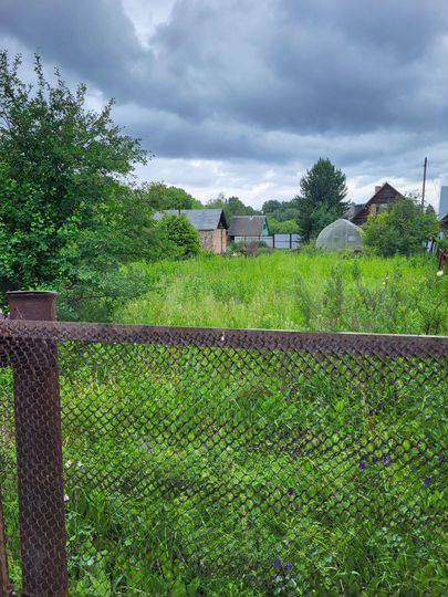 Дом 24 м² на участке 4 сот.