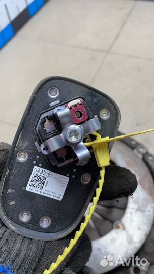 Антенна Skoda Karoq (2017-2021)