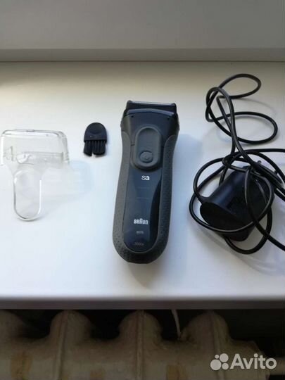 Бритва электрическая Braun series 3