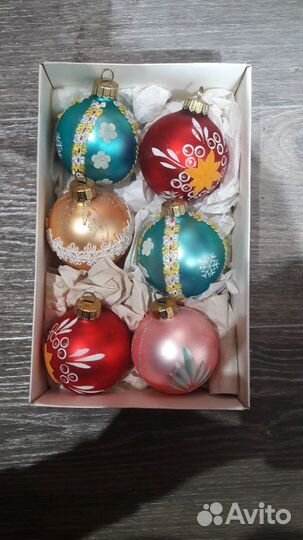 Новогодние игрушки