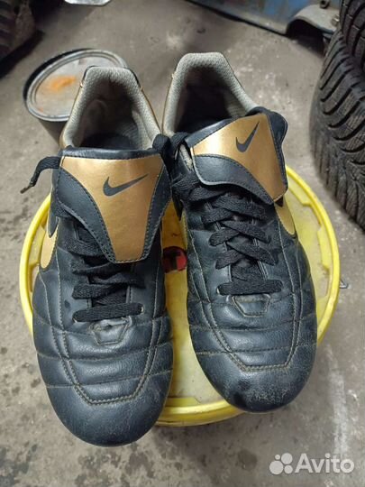 Футбольные бутсы nike 44 размер