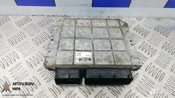 Блок управления двигателем Toyota Auris 2009