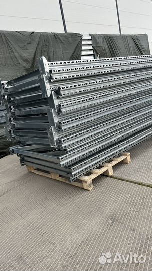 Стеллажи б/у на производство