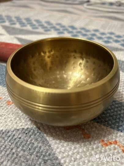 Поющая чаша