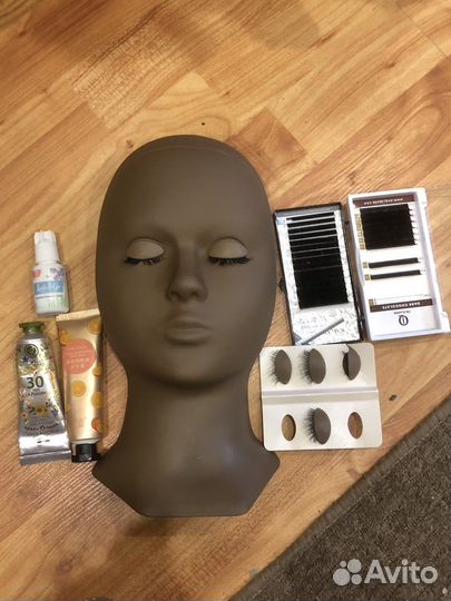 Манекен для наращивания ресниц