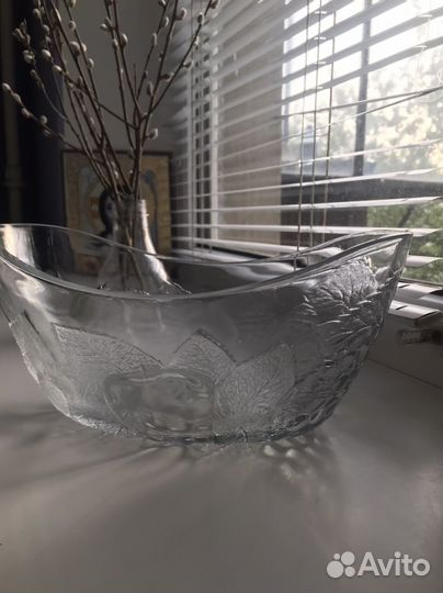 Красивый салатник большой