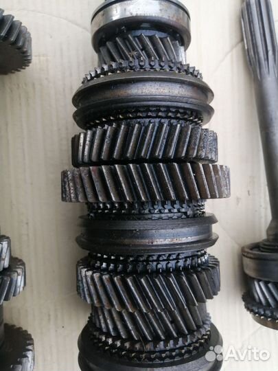 Продам кпп газель(двигатель каминс 2.8)