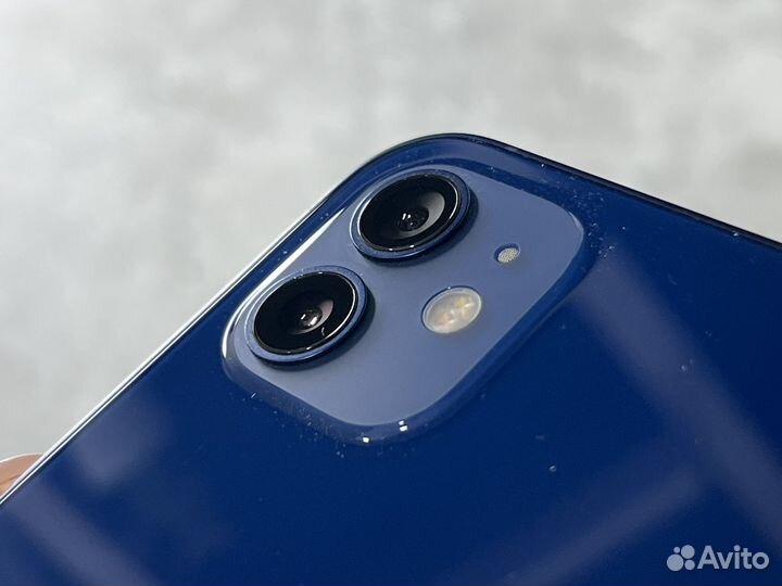 iPhone 12, 64 ГБ