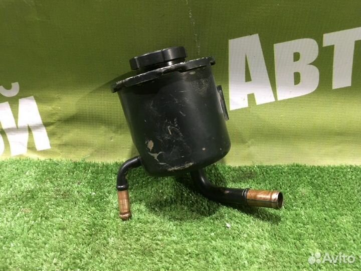 Бачок гидроусилителя руля Nissan Wingroad Y10