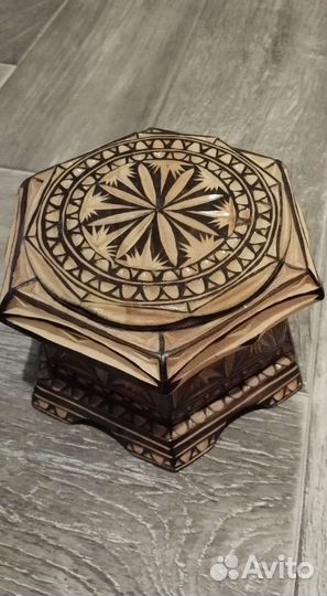 Шкатулка ручной работы