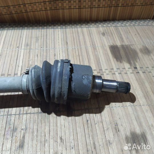 Привод передний левый Ford Focus 2 универсал 1