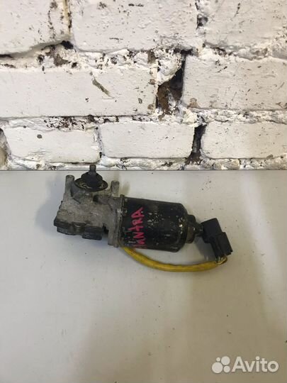 Моторчик стеклоочистителя Hyundai Elantra