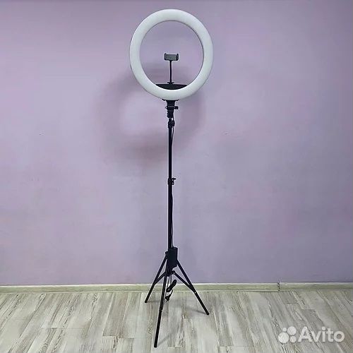 Кольцевая лампа новая