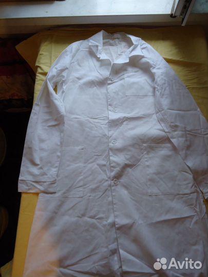 Медицинские халаты новые р-ры 40,48,50,52