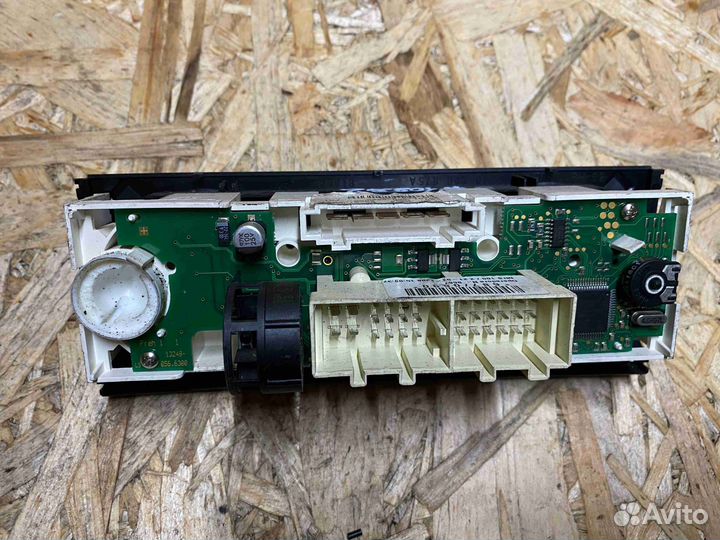 Блок управления печки/климат-контроля skoda roomst