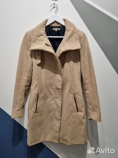 Пальто женское демисезонное 42