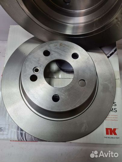 Диск тормозной задний mercedes W211/W212 200-350