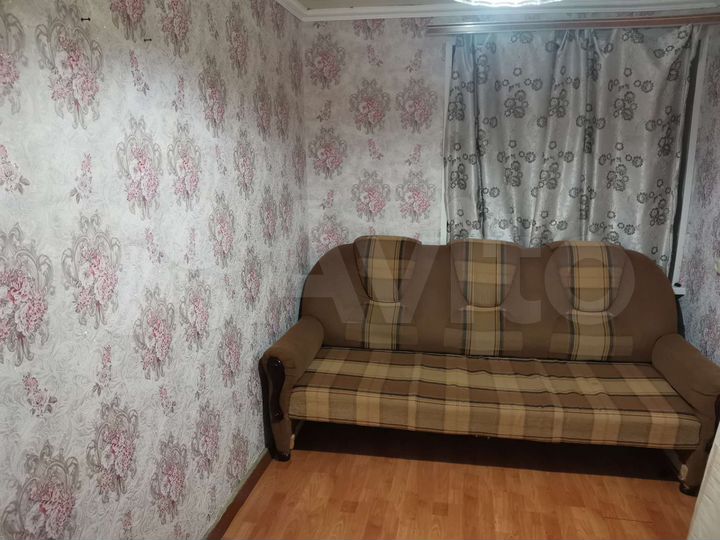 3-к. квартира, 56 м², 1/2 эт.