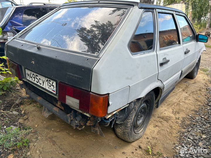 Ваз LADA 2114 на запчасти