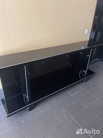 Тумба под тв из массива