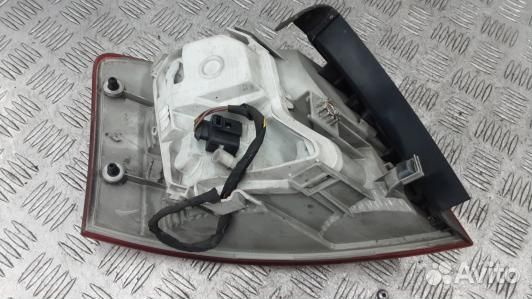 Фонарь задний правый audi A4 B7 (97G23MY01)