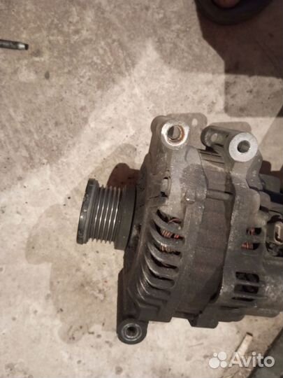 Генератор на citroen c4 1.6 120л мт