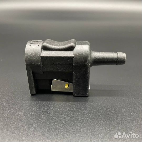 Топливный коннектор Yamaha 4-90 (Omax)