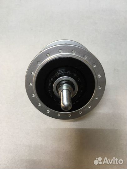 Новая динамо втулка Shimano DH-2R30-E